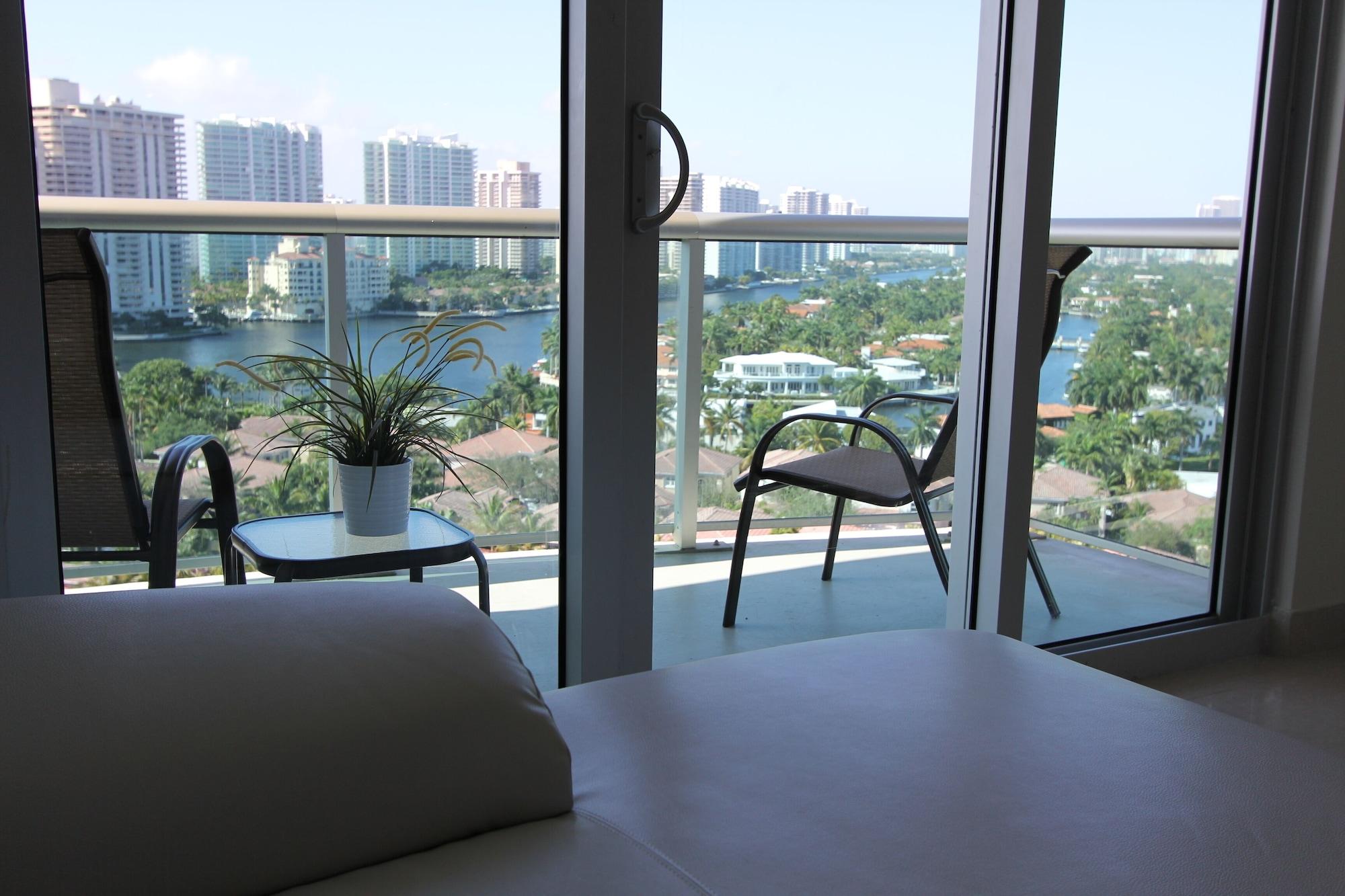 Ocean Reserve Sunny Isles Beach Extérieur photo