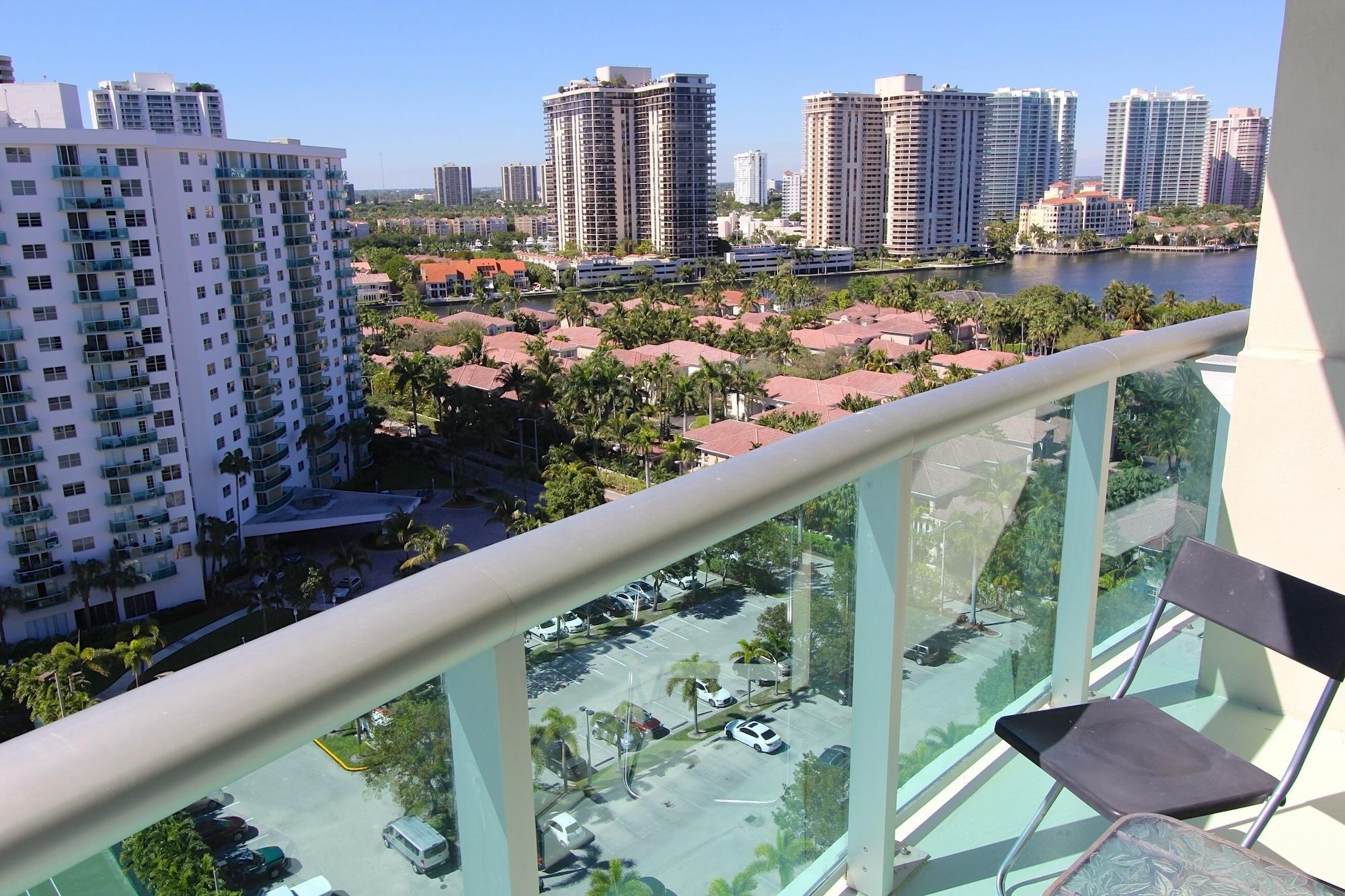 Ocean Reserve Sunny Isles Beach Extérieur photo